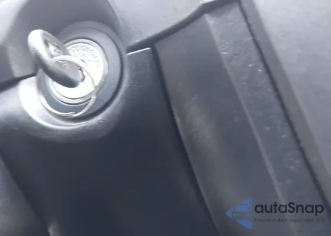 2004 Hyundai Sonata z USA, uszkodzony, nr VIN KMHWF25S74A084604